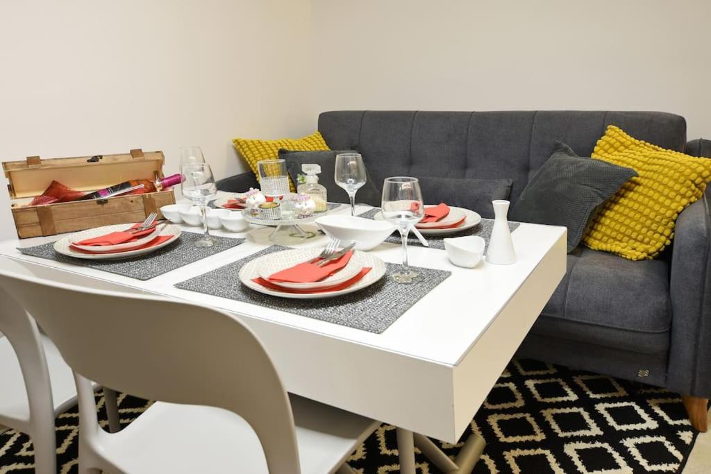 Uni Cozy City Apartment Rhodes City エクステリア 写真